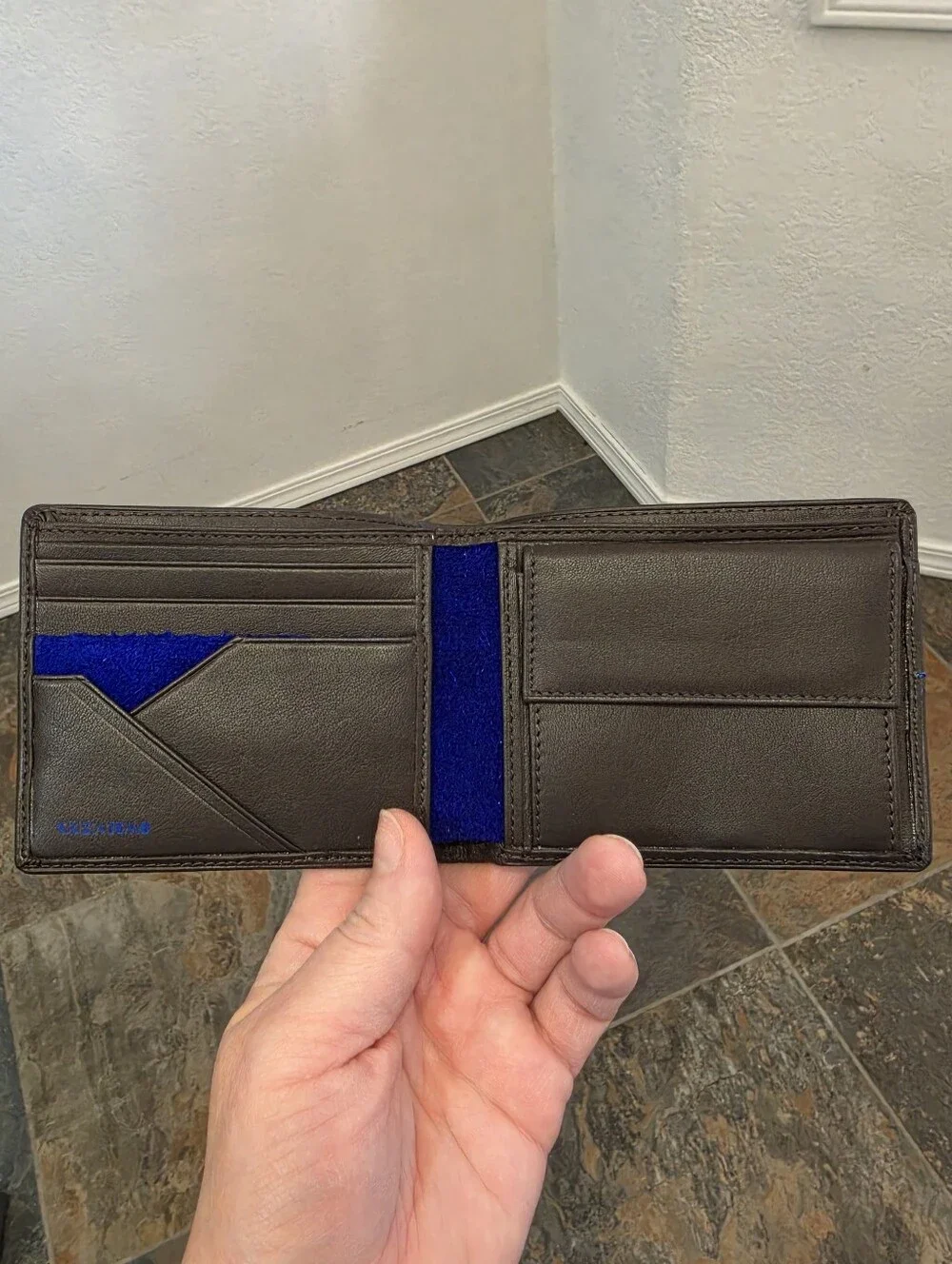 Krizia Milano Men's Leather Horizontal Bifold Coin Wallet - FULL INCLUSION